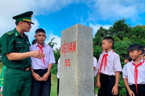 Khơi dậy niềm tự hào biên cương trong thế hệ trẻ