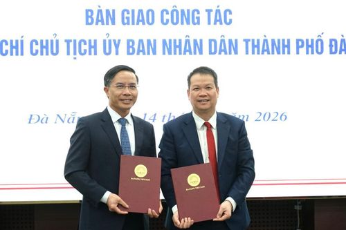 Tân Chủ tịch UBND thành phố Đà Nẵng nhận thêm nhiệm vụ
