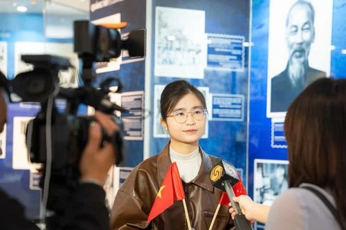 Học ngôn ngữ để thấy bản thân được tỏa sáng