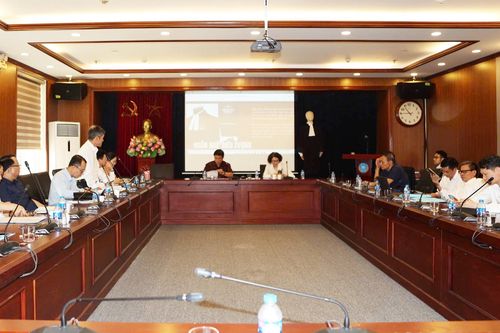 Trang phục mới của Luật sư: Tạo dấu ấn đặc trưng, nâng cao vị thế nghề luật sư