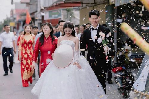 Cô gái Hải Phòng lấy anh hàng xóm, hai nhà dựng chung rạp, đặt chung 130 mâm cỗ