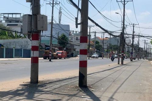 Điện lực TP Hồ Chí Minh làm rõ việc chậm di dời trụ điện trên đường Nguyễn Thị Định