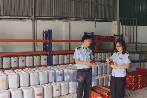 Thu giữ gần 9.000 lít rượu có dấu hiệu vi phạm