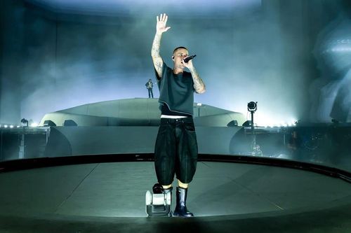 Diplo bênh vực Justin Bieber sau màn trình diễn bị chỉ trích tại Coachella
