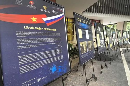 Chùm ảnh: Những hiện vật lịch sử của chuyến bay Soyuz 37 vào vũ trụ