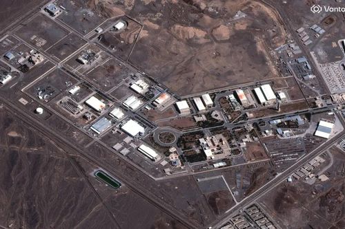 Nga đề xuất tiếp nhận urani làm giàu của Iran