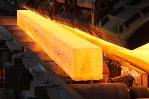 Sản lượng thép toàn cầu giảm 2,2% trong tháng 2: Trung Quốc dư cung, Việt Nam và Ấn Độ tăng tốc