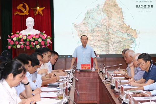 Phó Chủ tịch Thường trực UBND tỉnh Mai Sơn làm việc với Quỹ Văn hiến Việt Nam về bảo tồn, tôn vinh di sản văn hóa vương triều Lý