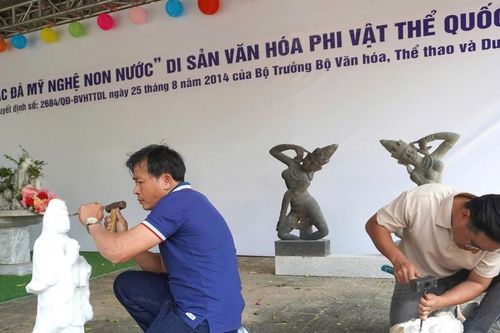 Nâng tầm làng đá Non Nước