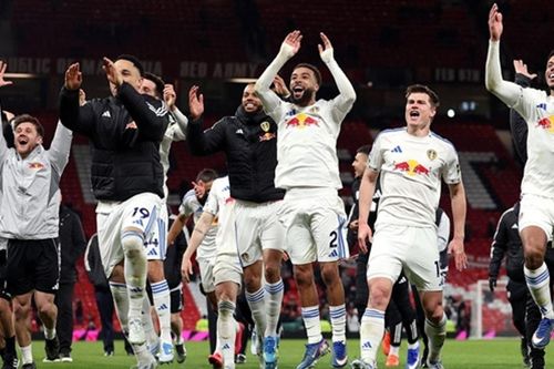 Leeds United quật ngã Man Utd tại Old Trafford: Cú hích lịch sử sau 45 năm