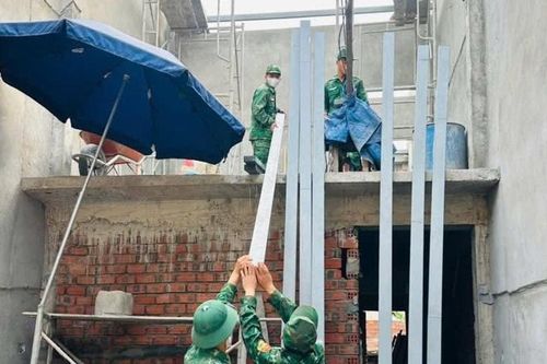 Đồn Biên phòng Non Nước hỗ trợ xây dựng nhà cho hộ nghèo