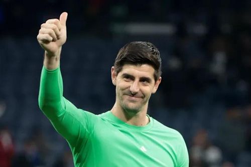 Thibaut Courtois dẫn đầu danh sách 15 thủ môn xuất sắc nhất thế giới của The Athletic