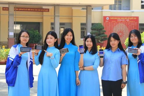 Bí quyết chinh phục điểm SAT 1% cao nhất thế giới của học sinh phố núi