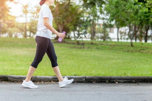 Những lợi ích 'ẩn' mà thói quen đi bộ hằng ngày mang lại cho chúng ta