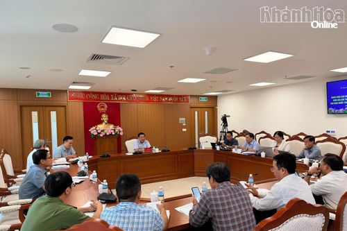 Khẩn trương hoàn thiện dự thảo đơn giá bồi thường thiệt hại cây trồng, vật nuôi