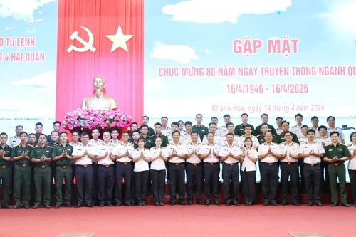 Vùng 4 Hải quân gặp mặt chúc mừng 80 năm Ngày truyền thống Ngành Quân y