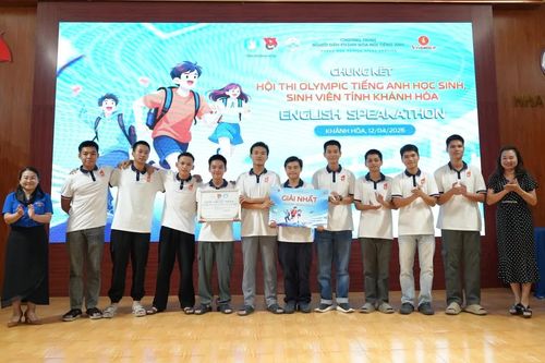 Chung kết Olympic Tiếng Anh học sinh, sinh viên tỉnh Khánh Hòa, bảng sinh viên