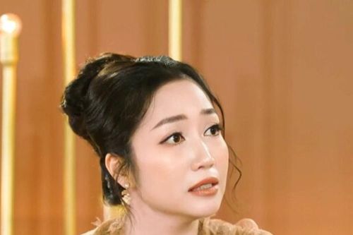 NSƯT Ốc Thanh Vân trải lòng về áp lực tâm lý tại Úc và hành trình trở lại Việt Nam
