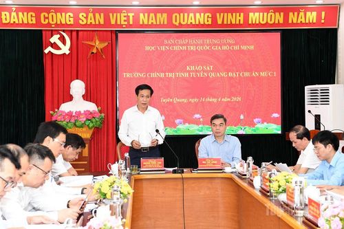 Đoàn công tác Học viện CTQG Hồ Chí Minh khảo sát Trường Chính trị tỉnh đạt chuẩn mức 1