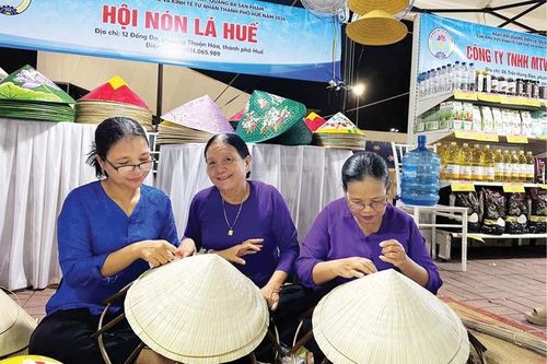 Tìm chỗ đứng cho sản phẩm nghề truyền thống