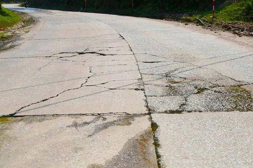 Kiểm tra toàn tuyến đường Hồ Chí Minh qua Đà Nẵng sau phản ánh xuống cấp