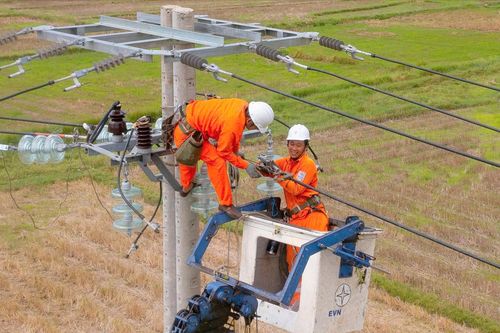 Đảm bảo cung ứng điện mùa nắng nóng