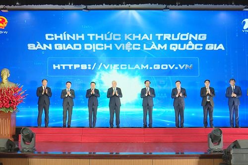 Kết nối thị trường lao động trên không gian số