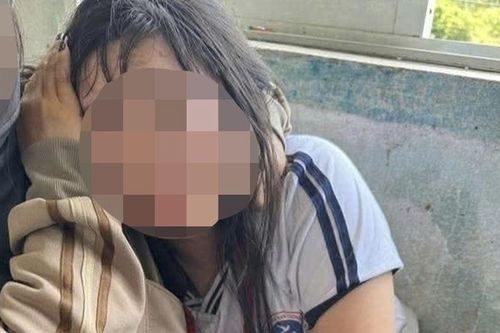 Vụ nữ sinh lớp 7 bị nhóm nam sinh đánh hội đồng trước cổng trường: Tình tiết mới nhất