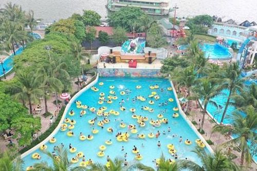 Công viên nước Hồ Tây mở cửa trở lại đón khách dịp nghỉ lễ