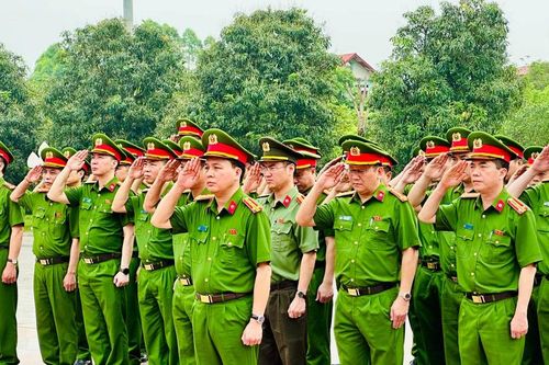 Khắc ghi lời Bác, quyết tâm bảo vệ Thủ đô bình yên