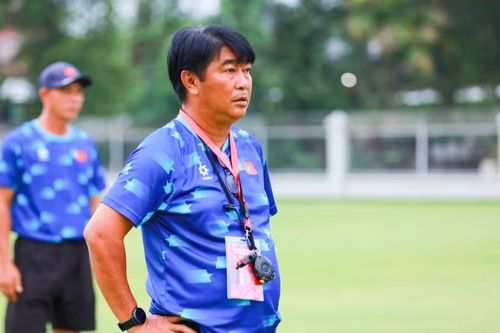 Thay HLV trưởng, CLB Đà Nẵng nỗ lực trụ hạng V-League