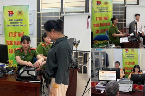 Những 'bóng hồng' công an cơ sở ghi dấu ấn bằng tinh thần 'hết việc chứ không hết giờ'
