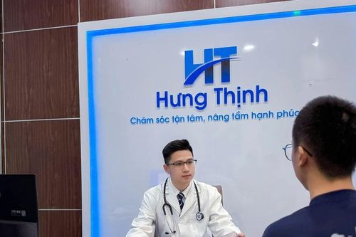 'Chuyện khó nói' ở tuổi trung niên khiến nhiều nam giới âm thầm chịu đựng, bác sĩ cảnh báo