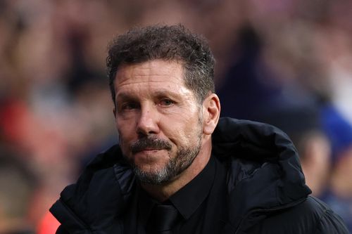 HLV Simeone làm nên lịch sử