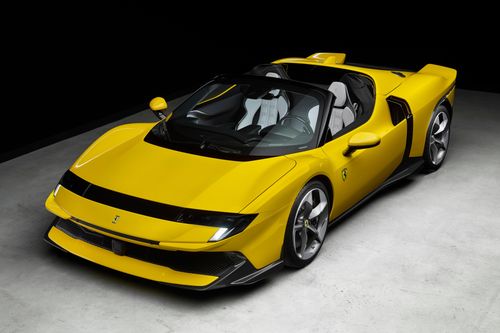 Ảnh thực tế siêu xe Ferrari 849 Testarossa Spider