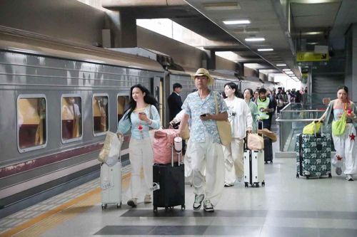 Giữ hồn văn hóa, thúc đẩy du lịch