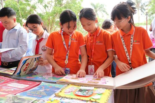 Ngày hội Sách và Văn hóa đọc Việt Nam tại Thư viện Bắc Ninh số 2