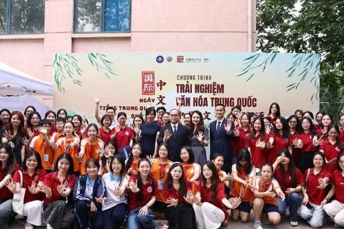Trải nghiệm văn hóa Trung Quốc, lan tỏa giá trị ngôn ngữ