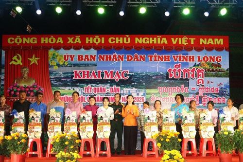 Vĩnh Long tổ chức 'Tết quân - dân' dịp Chôl Chnăm Thmây