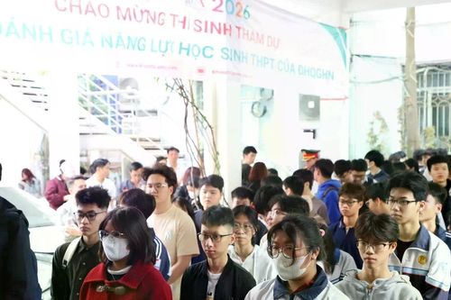 ĐHQG Hà Nội công bố kết quả 3 đợt thi Đánh giá năng lực, thủ khoa đạt 129 điểm