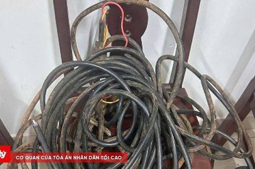 Mật phục ban đêm, bắt nhóm trộm dây điện