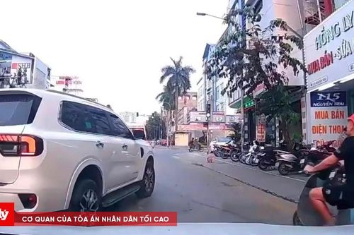 Mượn xe gắn biển số giả đi vượt ẩu, tài xế và chủ xe bị phạt 51 triệu đồng