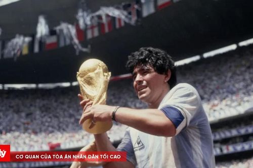 Phiên tòa mới về cái chết của Diego Maradona: 7 nhân viên y tế đối mặt án nặng