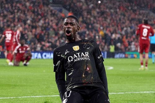 PSG kéo sập Anfield, bay vào bán kết Champions League