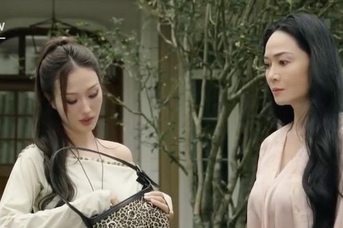 'Bước chân vào đời' tập 24: Bà Dung đứng hình vì cô gái qua đêm với con trai mình