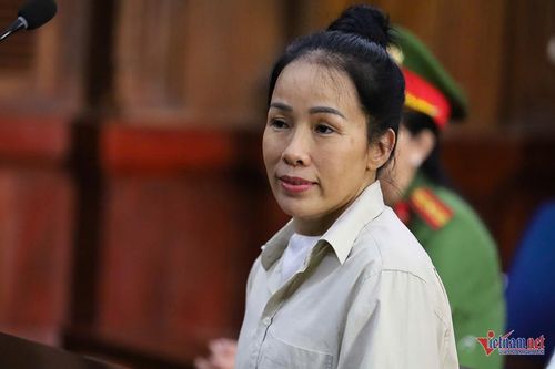 Xét xử phúc thẩm vụ xúc phạm bà Phương Hằng: YouTuber Lan Đinh viện lý do 'mất điện thoại'