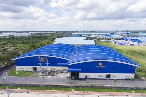 Một DN trễ hạn công bố báo cáo tài chính, lộ vướng mắc số liệu liên quan Amazon