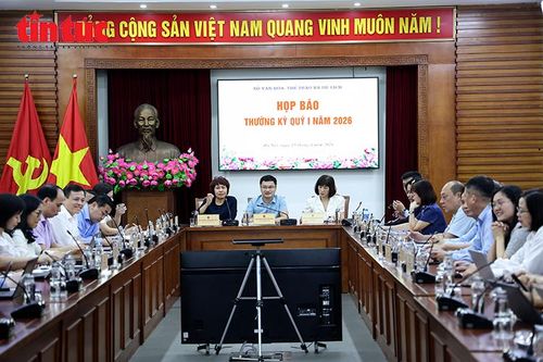 'Làm sạch' môi trường biểu diễn trực tiếp trên sân khấu