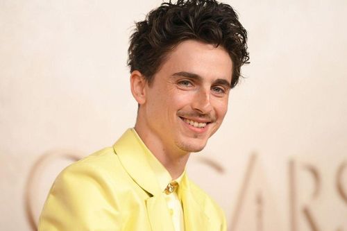 Chê opera 'không ai quan tâm', Timotheé Chalamet bất ngờ giúp nhà hát cháy vé