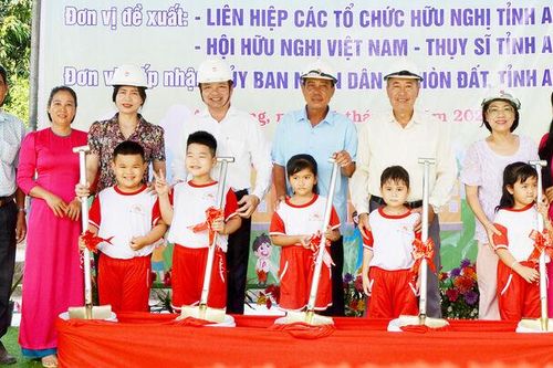 Thêm phòng học, thêm niềm vui